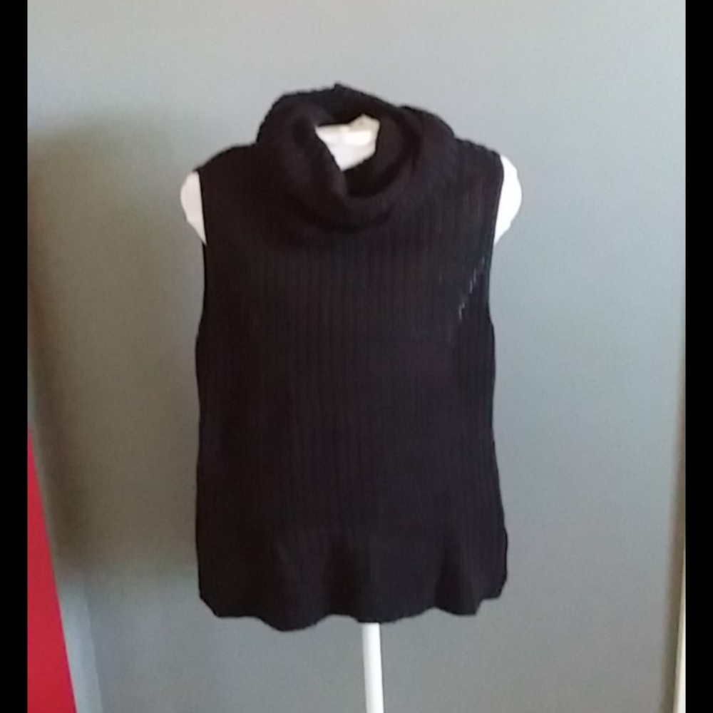 Cowl neck, knitted tank tap